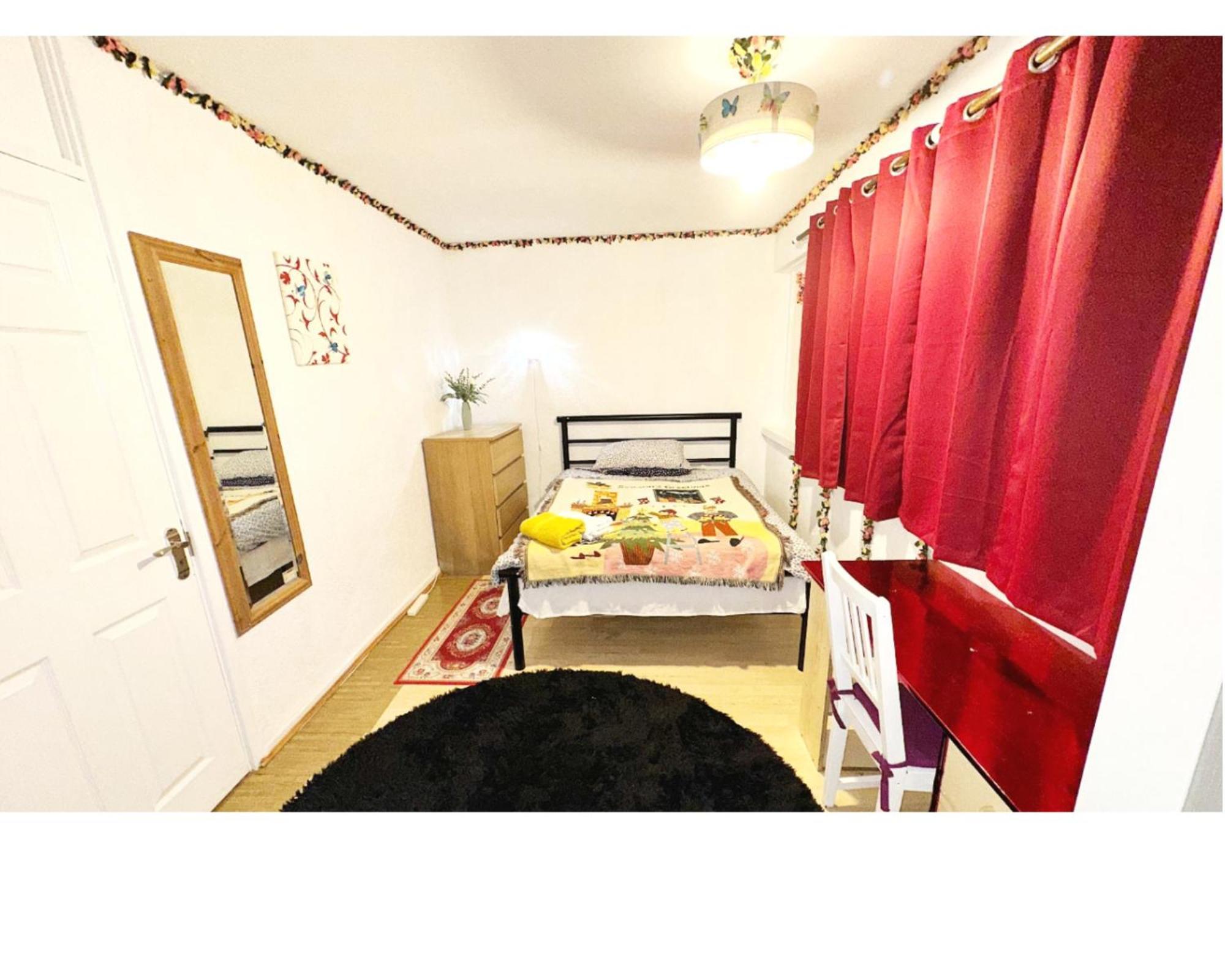 Excellent Double Rooms In Cheap Rate Around Central Londra Exterior foto