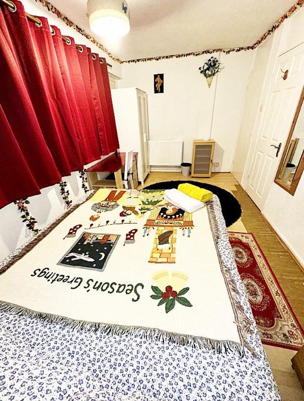 Excellent Double Rooms In Cheap Rate Around Central Londra Exterior foto